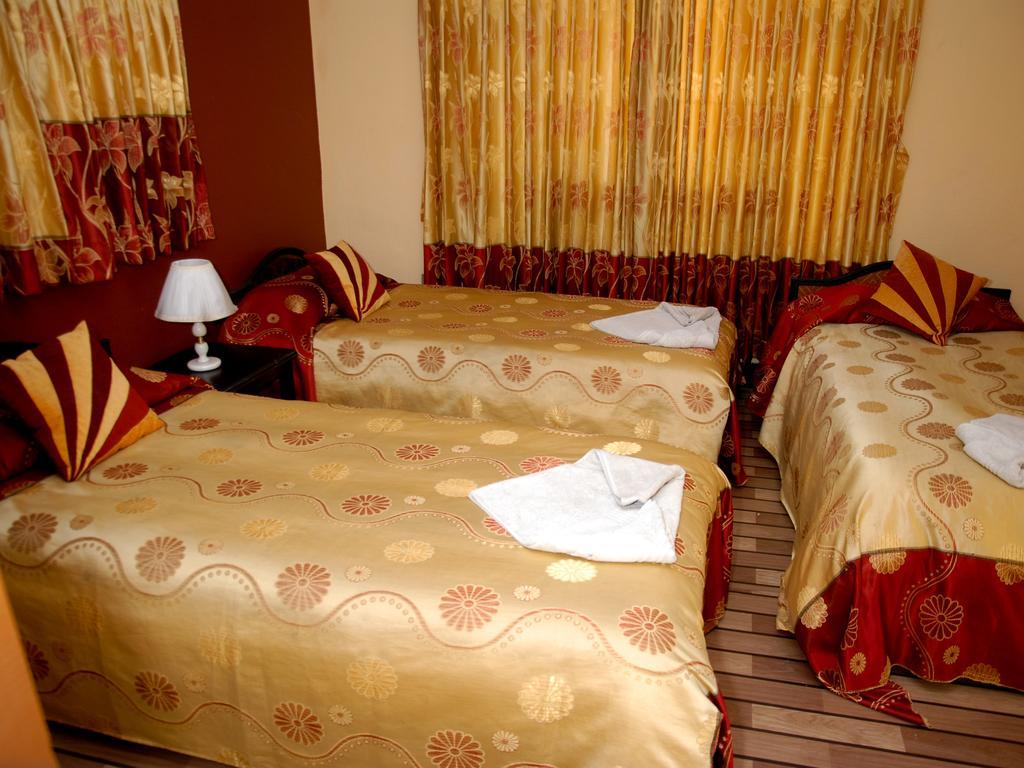 Elbrus Home Kathmandu Room photo