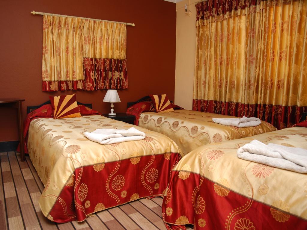 Elbrus Home Kathmandu Room photo